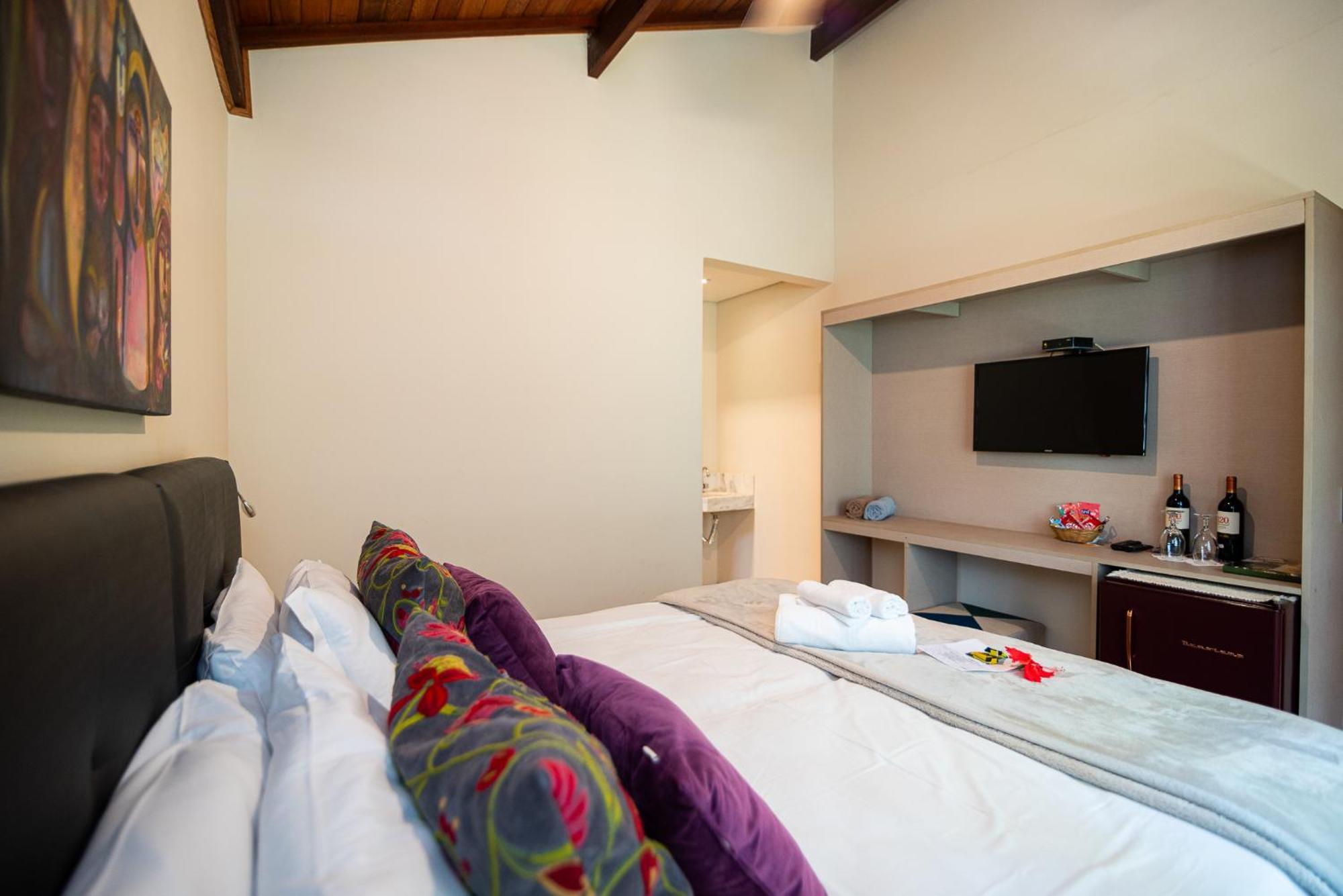 Villa Rica Pousada Brumadinho Zewnętrze zdjęcie